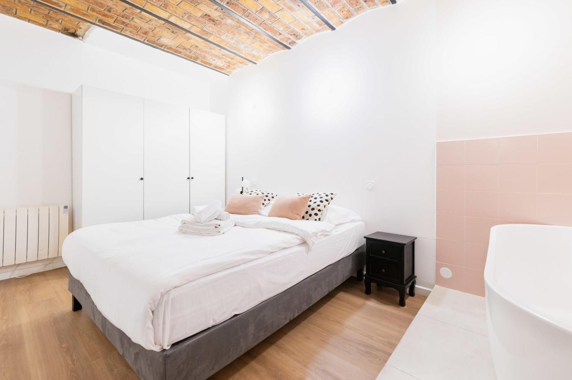 Appartement Luxueux Avec Salle De Bains De Reve 6P Париж Екстер'єр фото